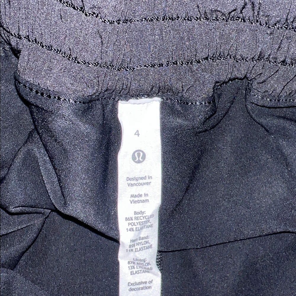 Lululemon Hottie Hot Hi-Rise Skort - Picture 5 of 5